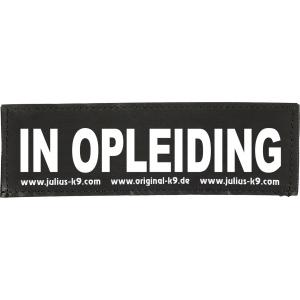 Julius-K9 Labels Klein In opleiding